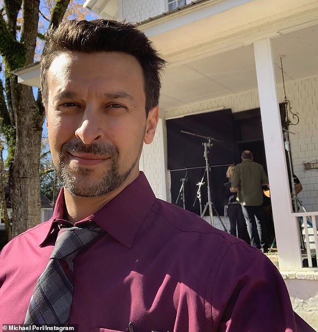 "90s Teen Star Who Played Sweet Valley High’s Nerd Looks Unrecognizable Now — Can You Guess Who?"
