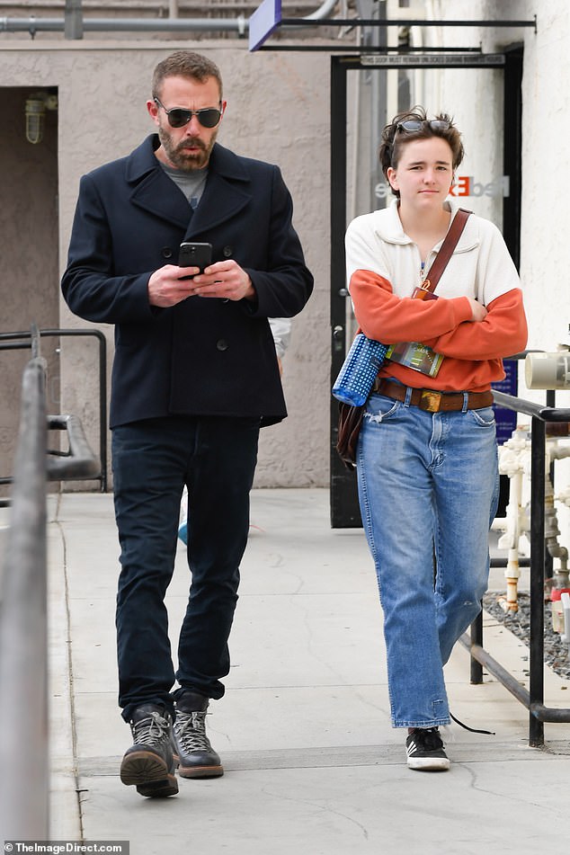 Ben Affleck on His Phone While Taking Kids Fin and Samuel to Lunch Following Visit With Ex Jennifer Garner