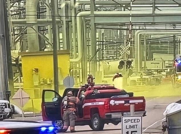 Texas Chemical Leak Triggers Statewide Shelter-in-Place Mandate for Thousands