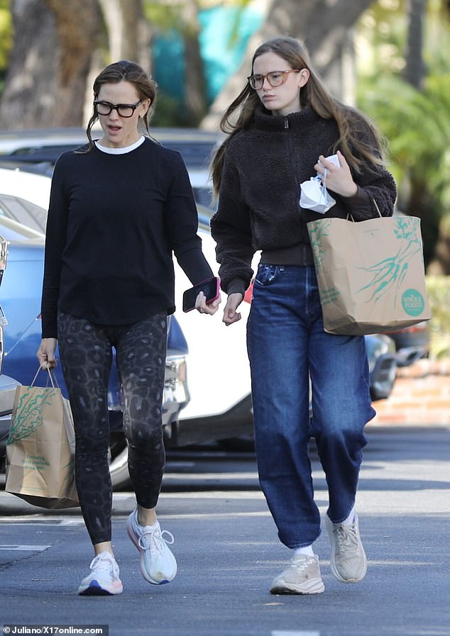 Violet Affleck Opens Up About Heated Argument with Mother Jennifer Garner