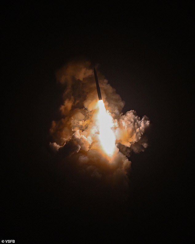 US Conducts Simulated Nuclear Missile Test Demonstrating Readiness Amid Escalating Global Tensions