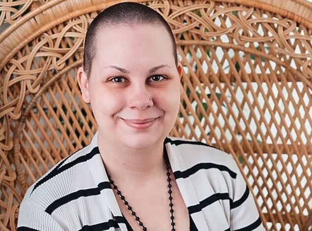 "Reborn in Faith: A Mother’s Divine Encounter During Childbirth"