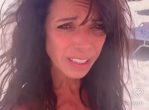 Jenny Powell Reveals Indecent Proposal from Miami Beach Worker While Wearing Zig-Zag Bikini  
This version maintains the core details (Jenny Powell, the incident, location, and attire) while removing sensationalized language.