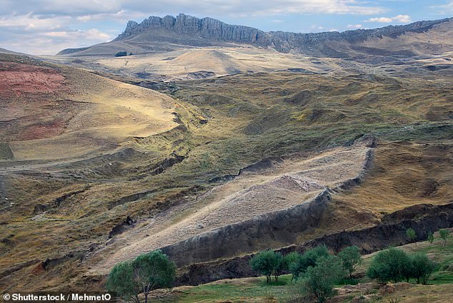 "Groundbreaking Soil Analysis at Noah’s Ark Site Confirms Biblical Account, Claim Researchers"