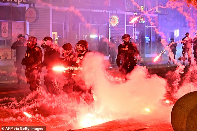 Earthquake Rocks LA Amid Anti-ICE Protests and National Guard Deployment