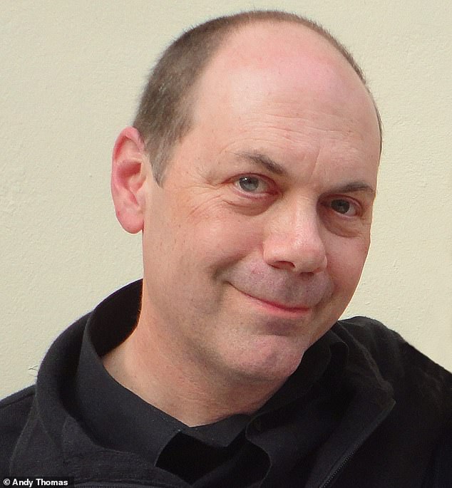 "The Premonition of Grandad’s Death No One Believed—Until the Vision Came True"