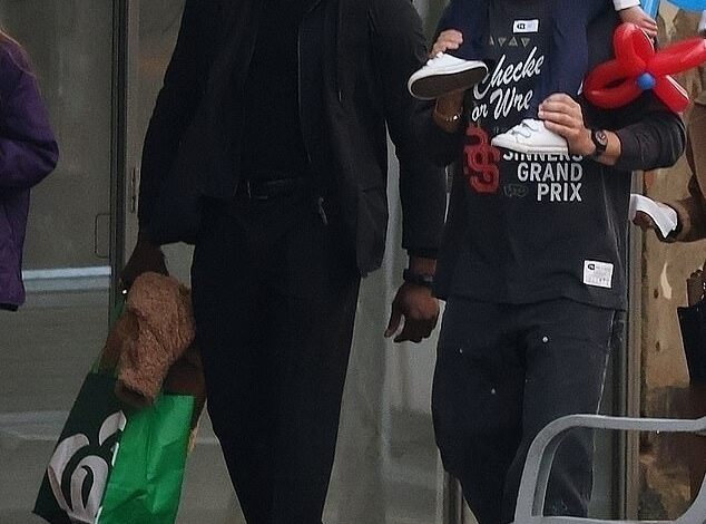 Title: Orlando Bloom Joins Katy Perry and Daughter Daisy in Perth Amid Marital Rough Patch and Space Flight Dispute, Gears Up for Heart-to-Heart Talk