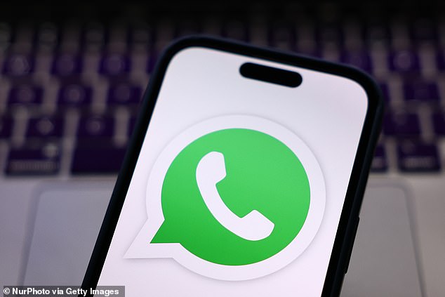 "WhatsApp’s Subtle Update Sparks Fury as Users Complain ‘Hurting My Eyes’"