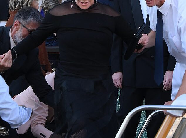 Deborra-Lee Furness Attends Lauren Sanchez and Jeff Bezos’ Lavish Venice Wedding in Style Post-Divorce from Hugh Jackman