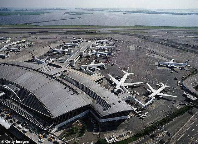 Three Major Airports Halt All Flights, Triggering Nationwide Travel Chaos