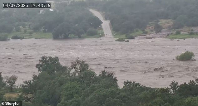 Mapping Deadly Texas Flash Floods: Impact Zones Linked to 100+ Deaths