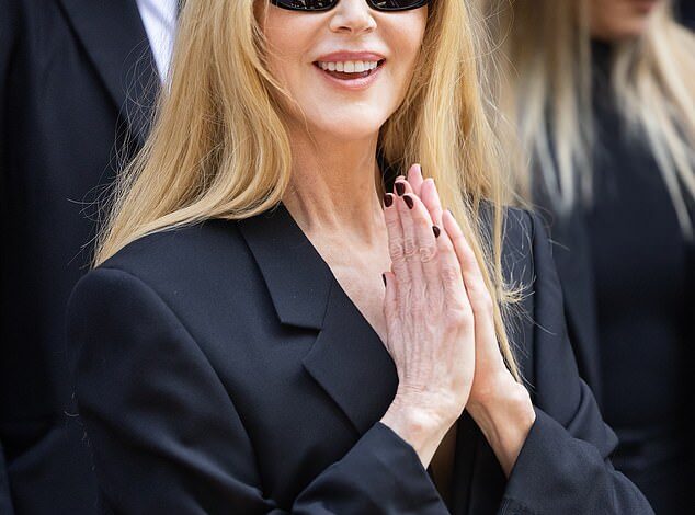 Nicole Kidman Showcases Sculpted Look With Animated Hand Gestures at Balenciaga Show