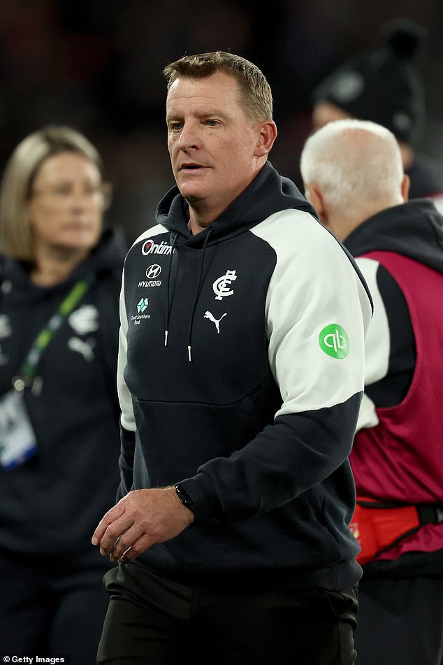 "AFL Coach Death Threat: 15-Word ‘Joke’ Divides Fans, Sparks Five-Year Ban Debate"