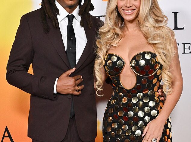 Beyoncé and Jay-Z to Compete for Emmy Following Grammys Controversy