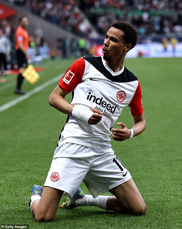 Arne Slot’s Video Call Persuasion Seals Hugo Ekitike’s £80m Liverpool Transfer Move