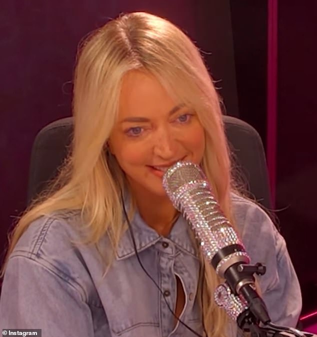 Rewritten Title:
Jackie ‘O’ Henderson Reveals Shocking Toilet Confession: ‘I Can’t Sit There Doing Nothing’