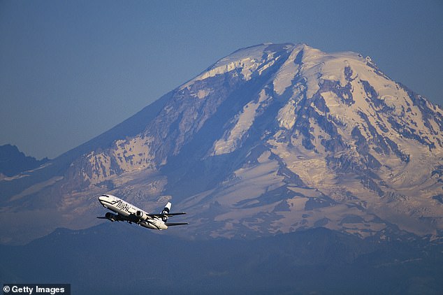 Largest Recorded Earthquake Swarm Strikes Major US Volcano, Triggers Seismic Alert