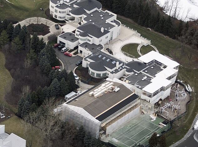 Michael Jordan’s $9.5 Million Mansion Secrets Unveiled by Astonished New Buyer
