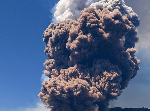 Scientists Warn Hundreds of Dormant Volcanoes Poised to Erupt with Unprecedented Explosive Power