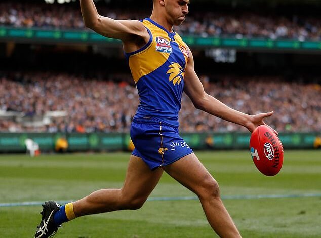 Footy Star Opens Up on Guilt Over Iconic Career Moment in Teary Teammate Farewell