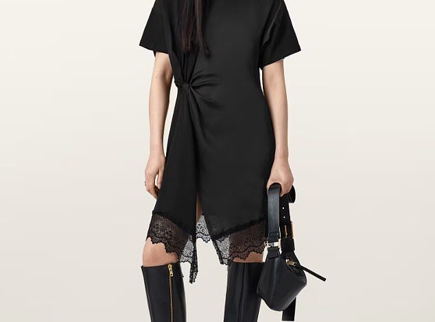 Holly Willoughby’s Gothic Glastonbury Look Sells Out: Self-Designed Hiking Boots and Belted Mini Dress Wow Fans