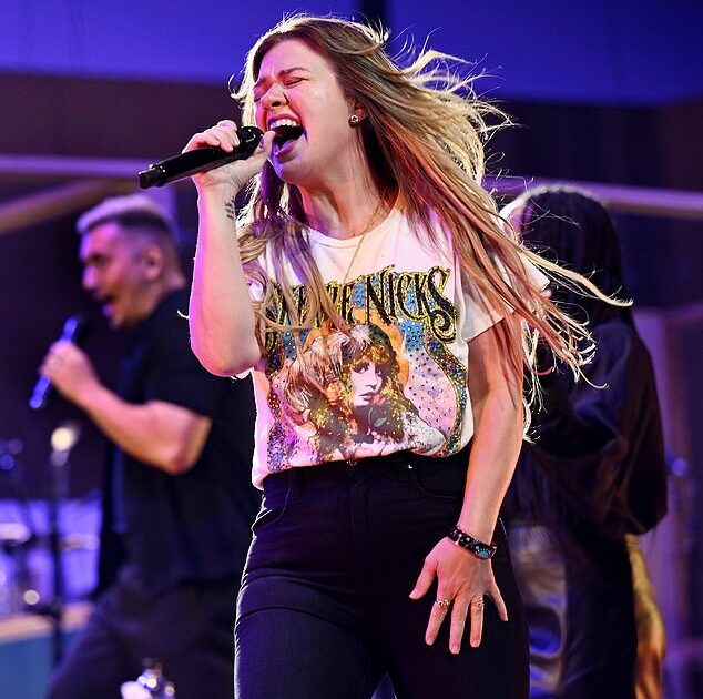 Kelly Clarkson Cancels Las Vegas Residency Amid Heartbreaking News About Ex-Husband Brandon Blackstock