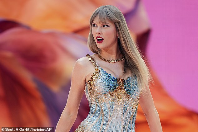 Taylor Swift Fans Spot Telling Easter Egg in New Album Announcement, Anticipate ‘Next Pop Bible’