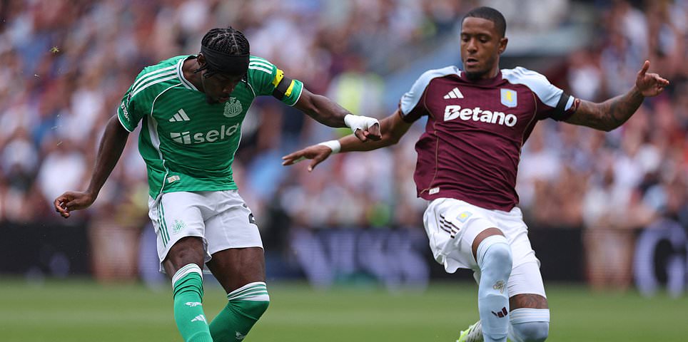 Aston Villa vs Newcastle: Premier League Stalemate as Both Sides Struggle to Create Chances with Isak Leading Magpies’ Attack