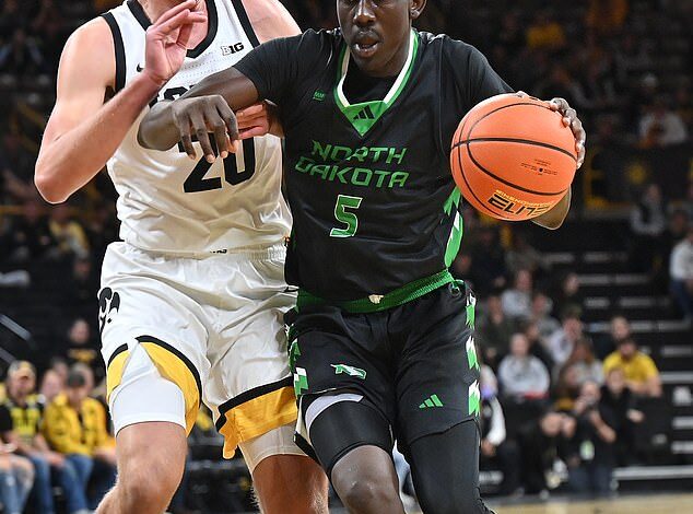 College Basketball Star Deng Mayar, 22, Dies in Tragic Drowning Accident
