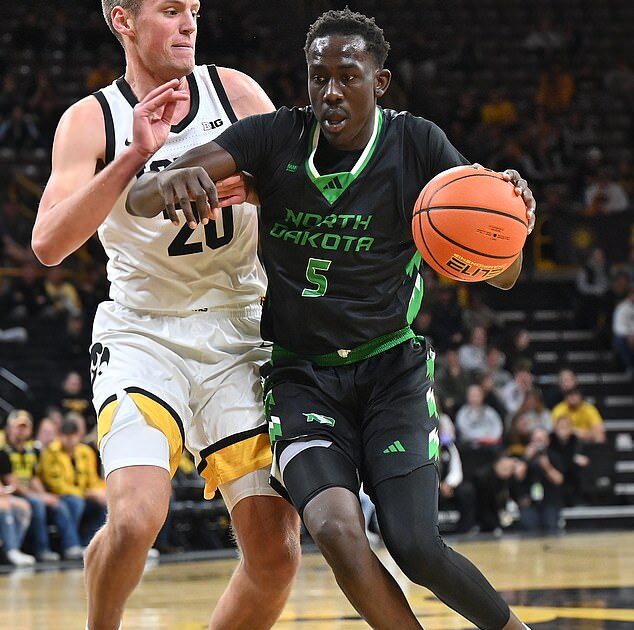 College Basketball Star Deng Mayar, 22, Dies in Tragic Drowning Accident