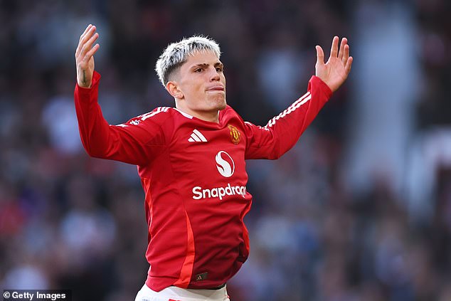 Garnacho Stand-off, Palmer’s Coach to Carrington & Amorim’s Academy Watch: Man United Confidential