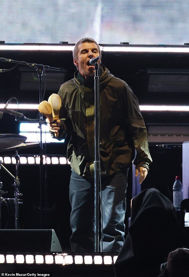 Chaos Erupts at Oasis Reunion Gig in Toronto as Brawl Footage Surfaces
