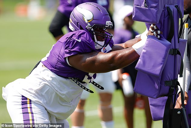 Inside an NFL Fitness Coach’s Playbook: Training Tactics for Football’s Most Grueling Season