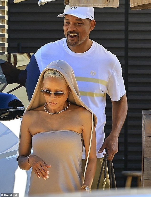 Title: Will Smith and Jada Pinkett Spotted Together Publicly for First Time in 10 Months Amid Unconventional Marriage Arrangement
This version retains key details while using neutral, concise language and avoiding sensationalized terms.