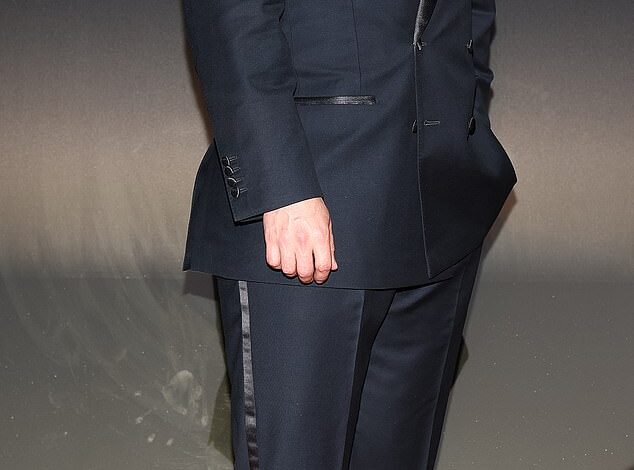 Title: "Henry Cavill Injured During Highlander Remake Training, Filming Delayed to 2026"