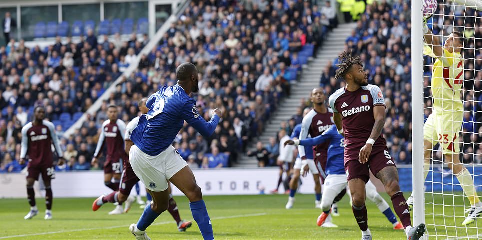 Premier League LIVE: Scott Scores for Bournemouth, Grealish Inspires Everton vs Villa in 3pm Clashes