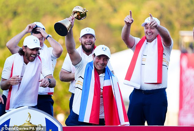 Viktor Hovland Mocks Neck Injury, Sparks U.S. Outrage as Ryder Cup Envelope Rule Secures Half-Point