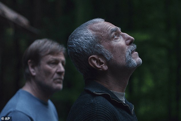 Daniel Day-Lewis’ Comeback Film Anemone Criticized as "Worst Ever" and "Serious Misfire" After Eight-Year Retirement; Son Ronan’s Directorial Debut Divides Critics