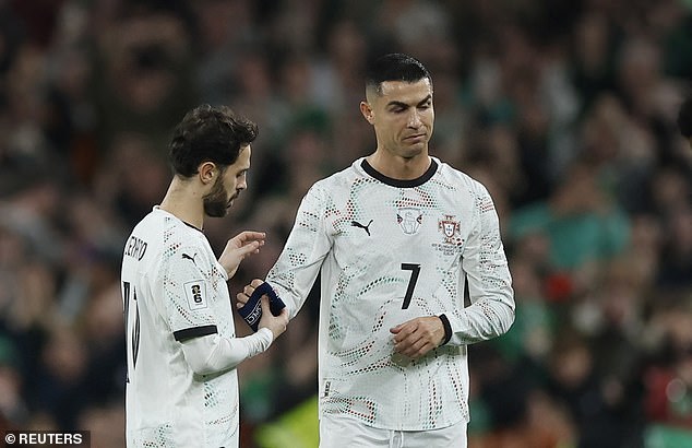 Cristiano Ronaldo Red Card: Elbow on Ireland Foe and Sarcastic Reaction Risk World Cup Absence